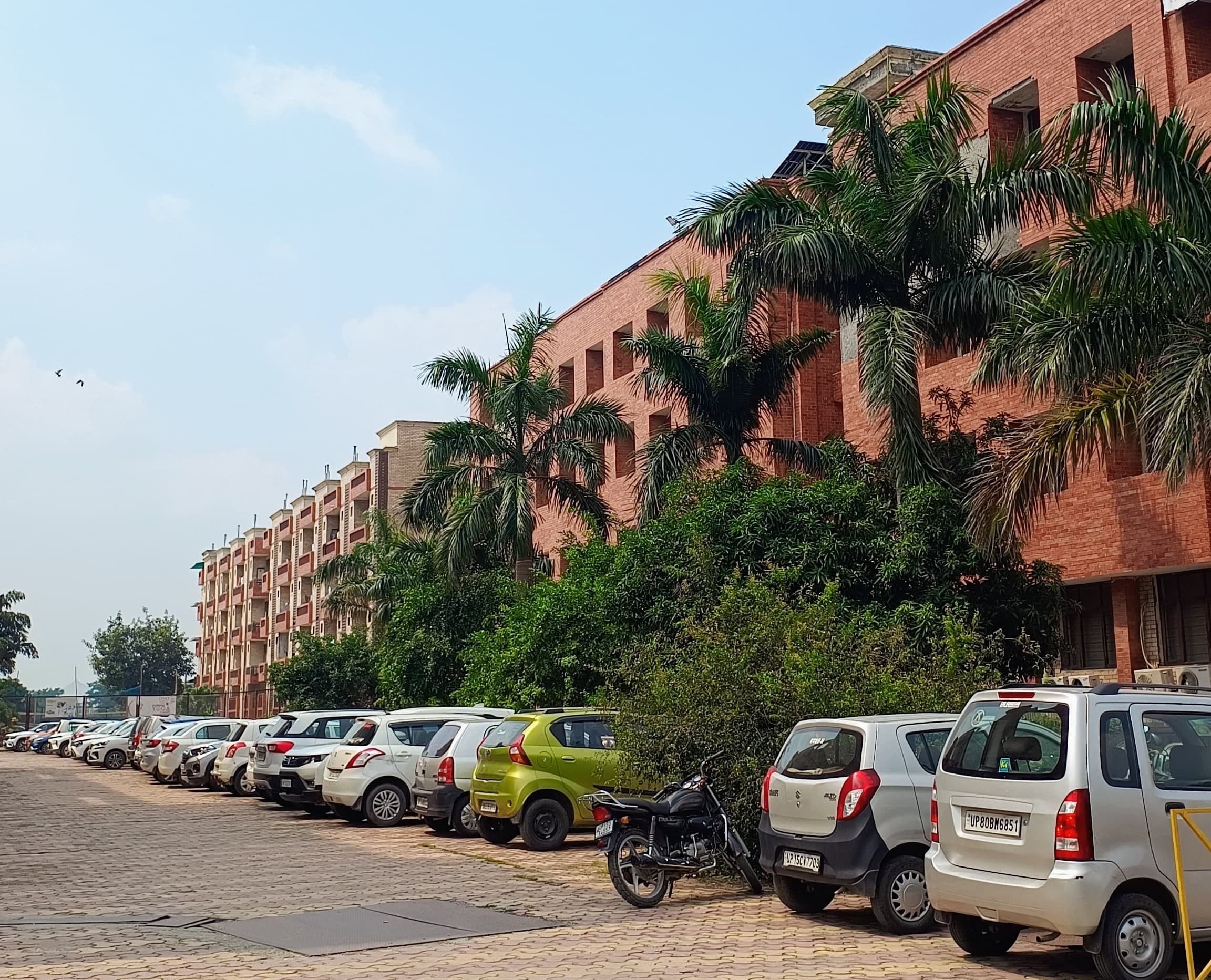 IIMT University Meerut Sports and Ground photo 5